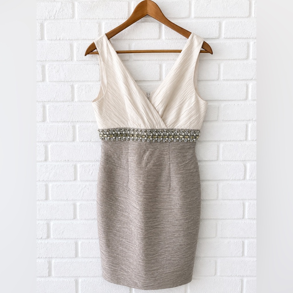 Stunning Eliza J cocktail dress in a soft cream and silver tone, size 8